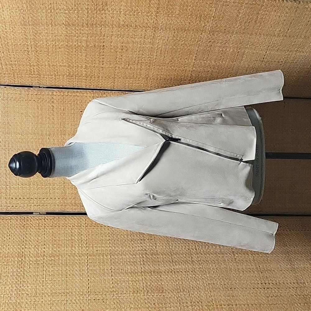 Light Weight Blazer